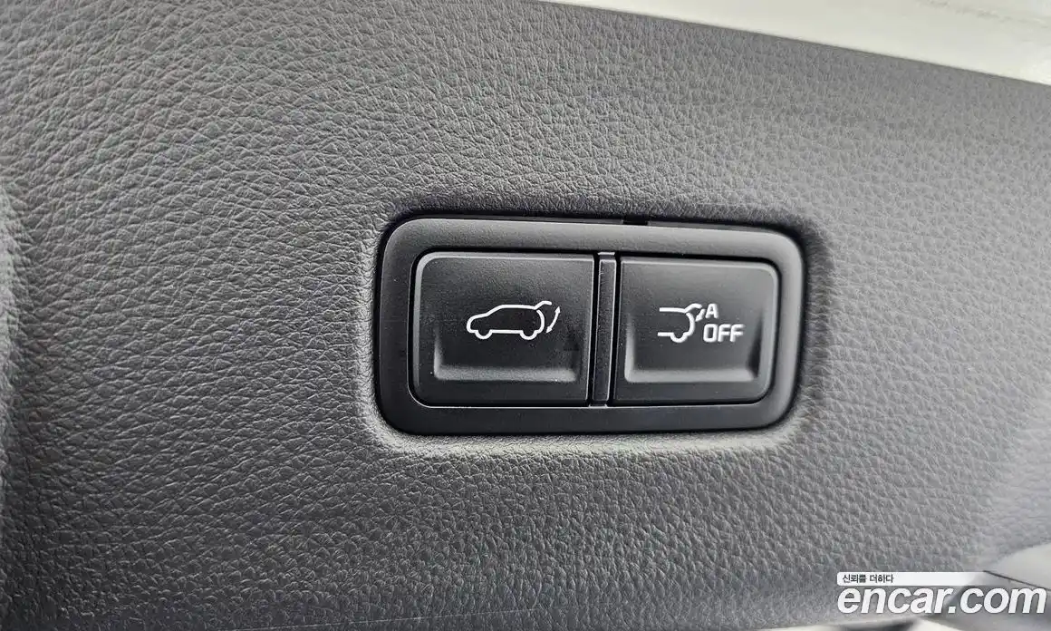 Kia Canival 2023 2.2 Автомат в Москве № 360132, фото 19