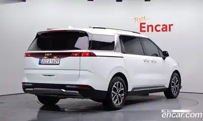 Kia Canival 2023 2.2 Автомат в Москве № 360132, миниатюра 2