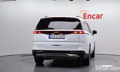 Kia Canival 2023 2.2 Автомат в Москве № 360132, миниатюра 4