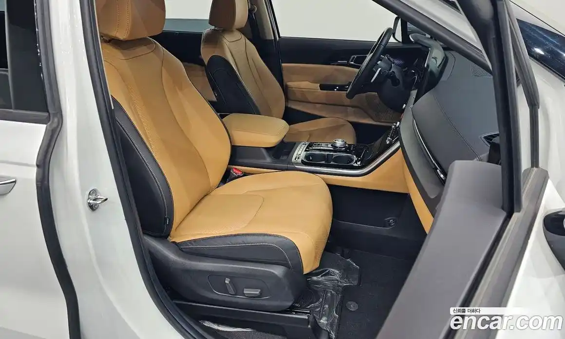 Kia Canival 2023 2.2 Автомат в Москве № 360132, фото 10