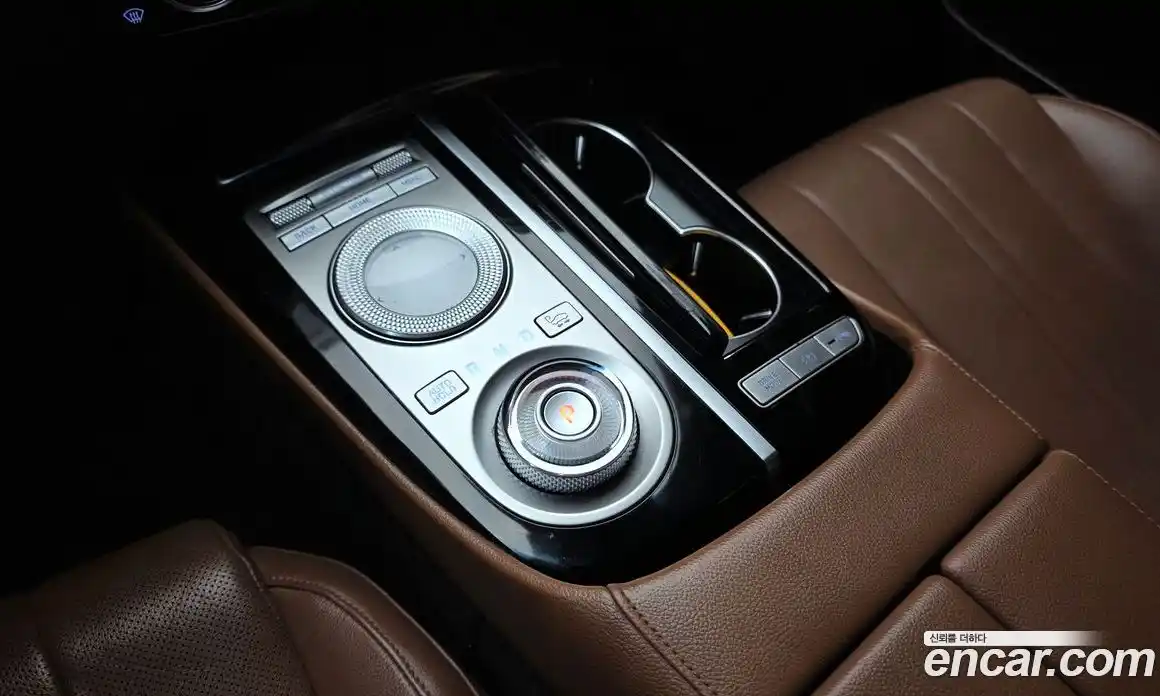 Genesis G80 2021 2.5 Автомат в Москве № 365329, фото 9