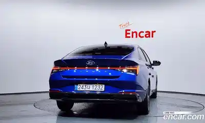 Hyundai Avante 2023 1.6 Автомат в Москве № 3832, миниатюра 4