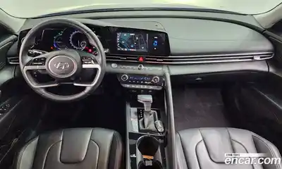 Hyundai Avante 2023 1.6 Автомат в Москве № 3832, миниатюра 7