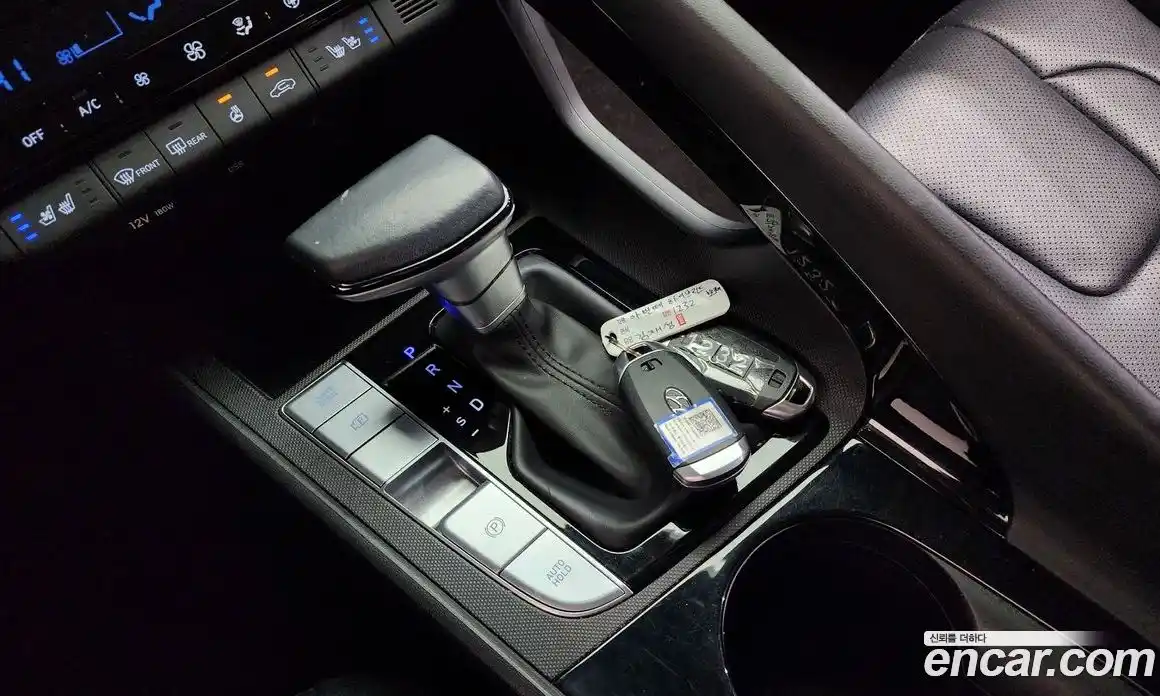 Hyundai Avante 2023 1.6 Автомат в Москве № 3832, фото 9