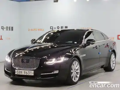 Jaguar XJ, 2016