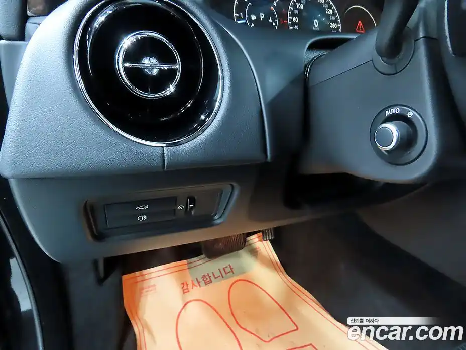 Jaguar XJ 2016 3.0 Автомат в Москве № 386507, фото 14