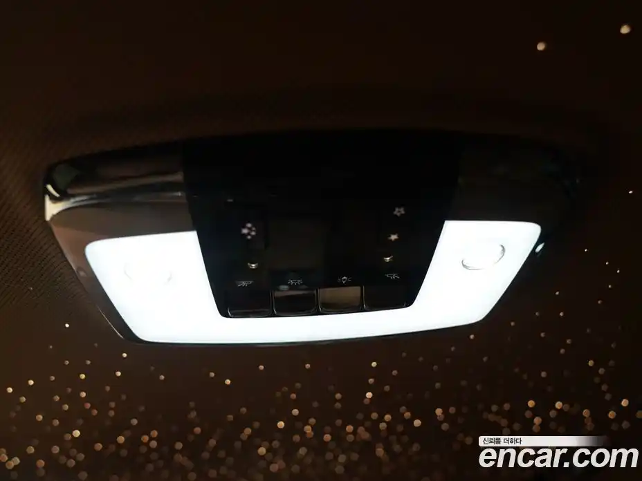 Rolls-Royce Cullinan 2022 6.7 Автомат в Москве № 387385, фото 17