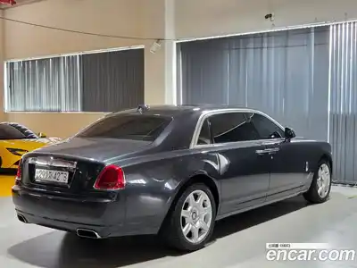 Rolls-Royce Ghost 2018 6.6 Автомат в Москве № 387506, миниатюра 2