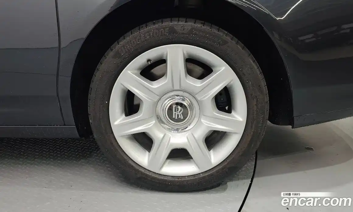 Rolls-Royce Ghost 2018 6.6 Автомат в Москве № 387506, фото 5