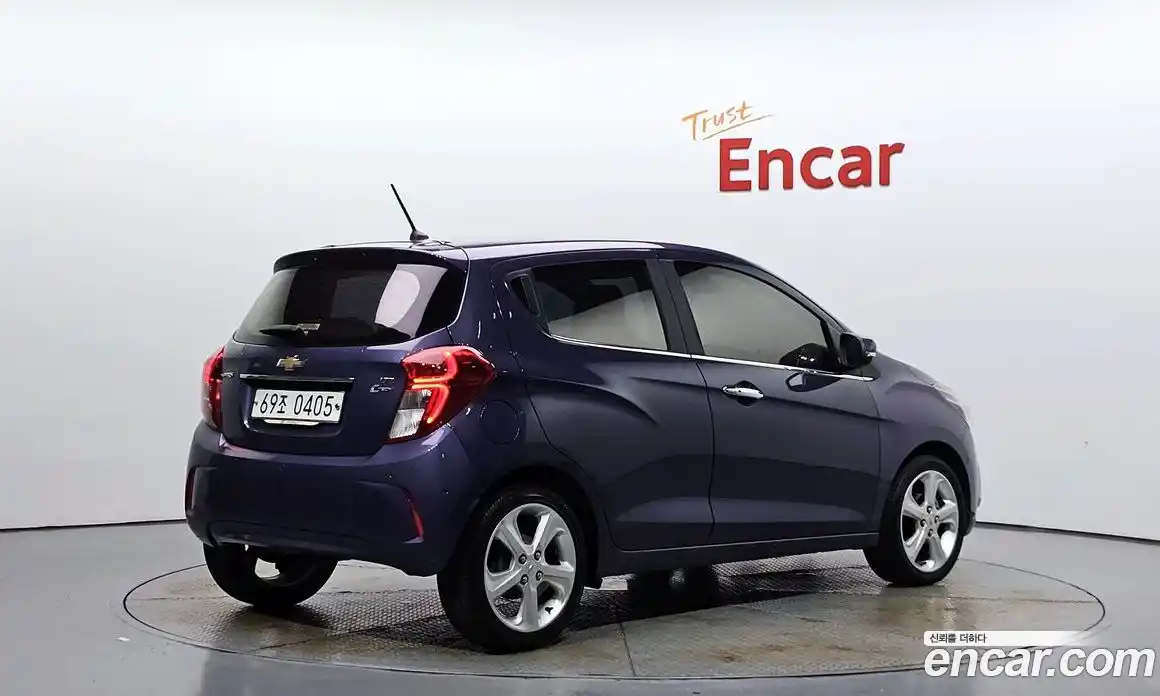Chevrolet Spark 2016 1.0 Автомат в Москве № 39193, фото 9
