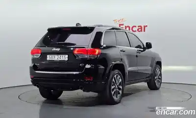 Jeep Cherokee 2017 3.6 Автомат в Москве № 401941, миниатюра 2