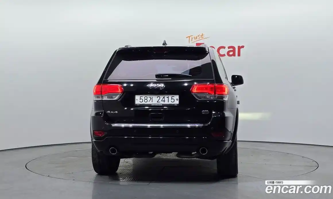 Jeep Cherokee 2017 3.6 Автомат в Москве № 401941, фото 4