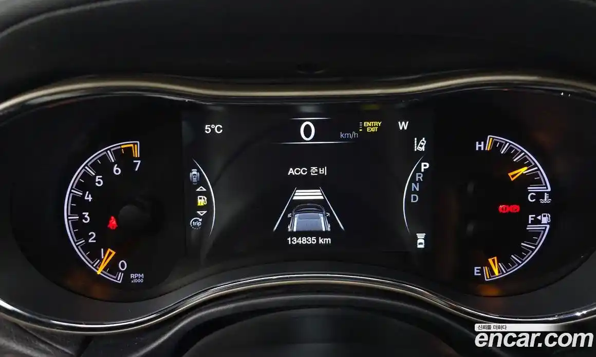 Jeep Cherokee 2017 3.6 Автомат в Москве № 401941, фото 8