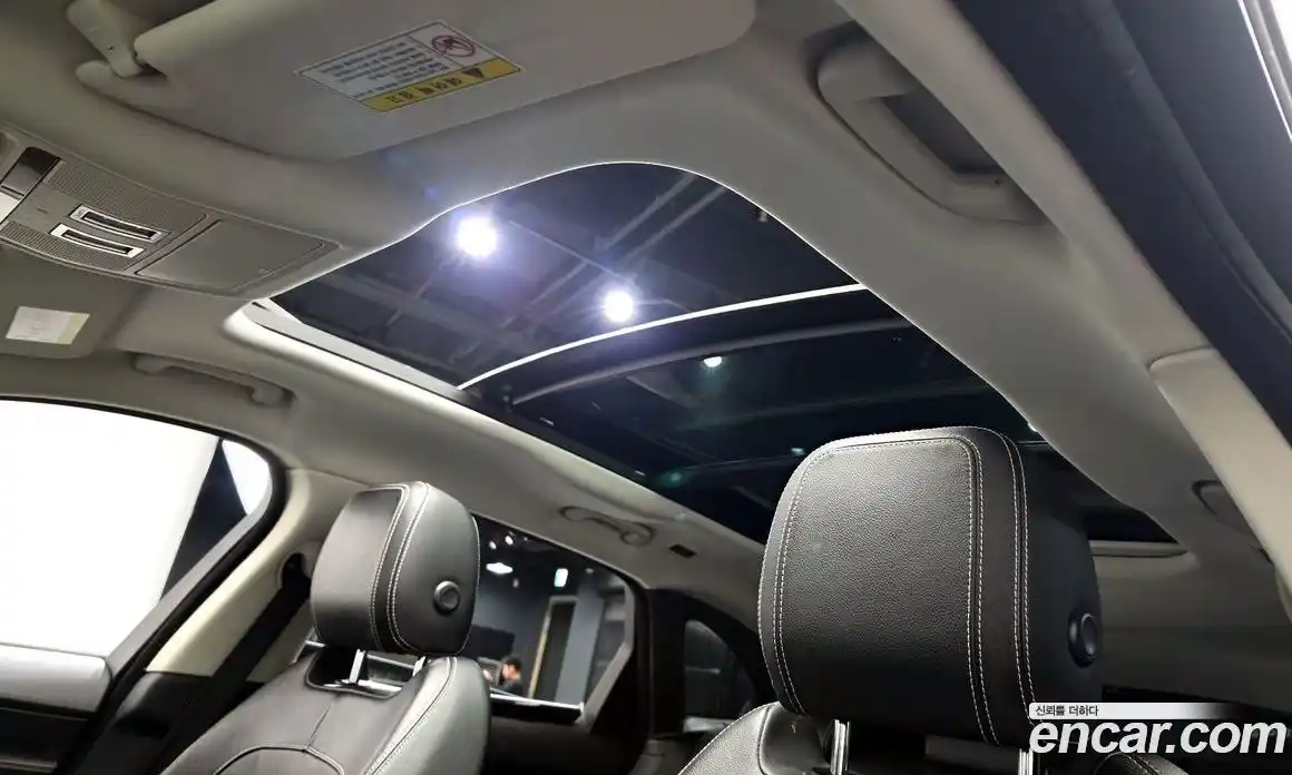 Jaguar F-Pace 2017 3.0 Автомат в Москве № 404470, фото 19