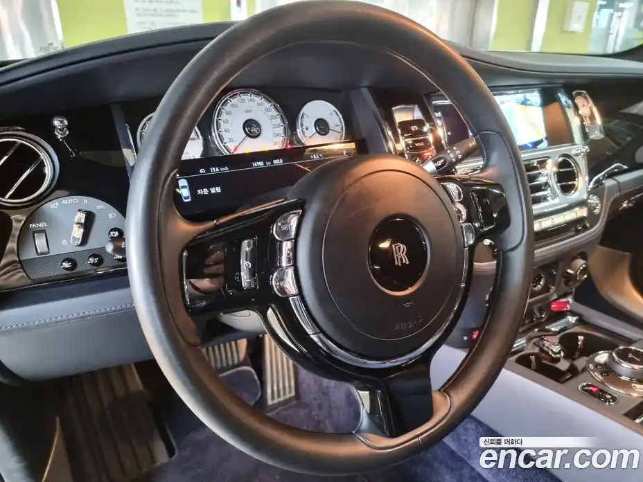 Rolls-Royce Wraith 2018 6.6 Автомат в Москве № 407368, фото 12