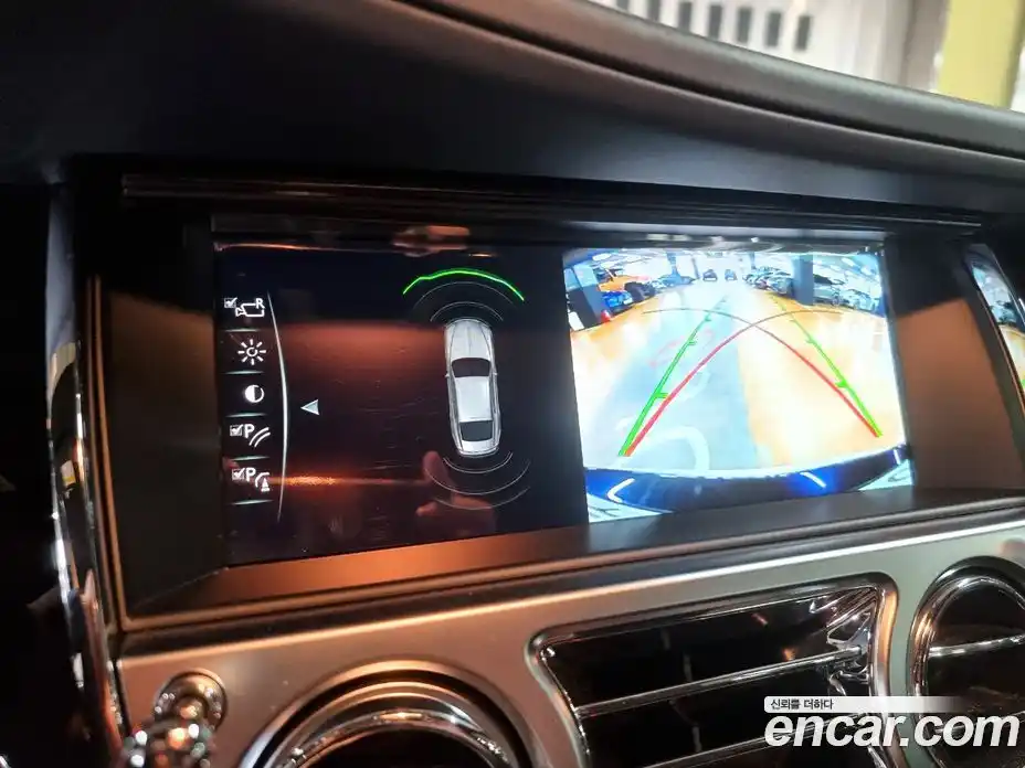 Rolls-Royce Wraith 2018 6.6 Автомат в Москве № 407368, фото 14