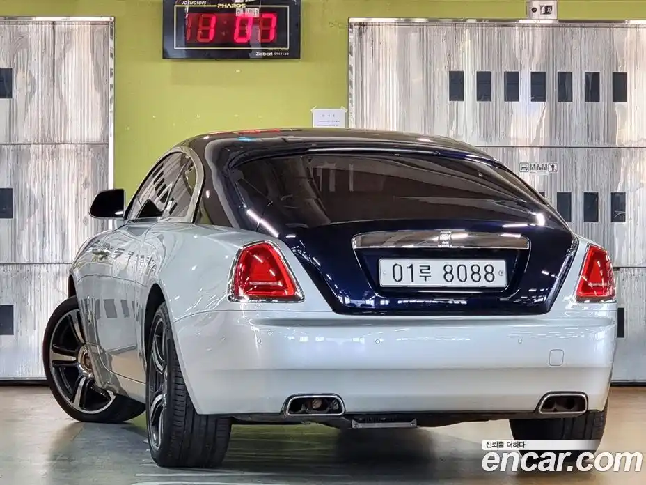 Rolls-Royce Wraith 2018 6.6 Автомат в Москве № 407368, фото 3