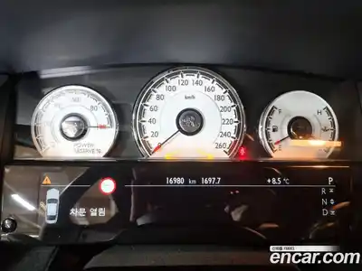 Rolls-Royce Wraith 2018 6.6 Автомат в Москве № 407368, миниатюра 8