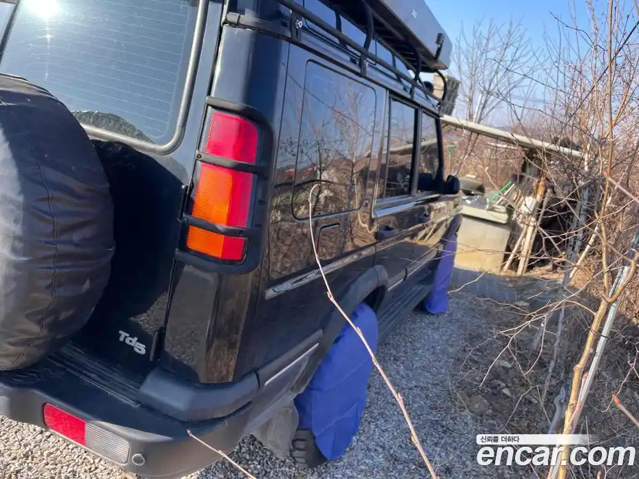 Land Rover Discovery 2003 2.5 Автомат в Москве № 416656, фото 17