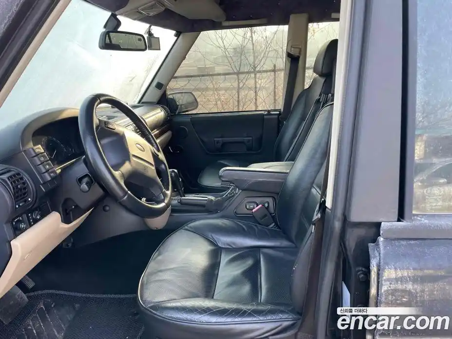 Land Rover Discovery 2003 2.5 Автомат в Москве № 416656, фото 6