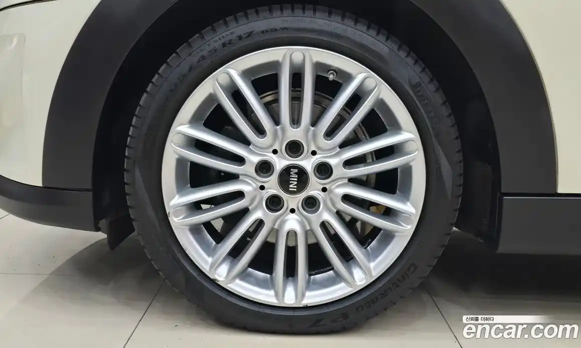 Mini Cooper 2022 1.5 Автомат в Москве № 416856, фото 6