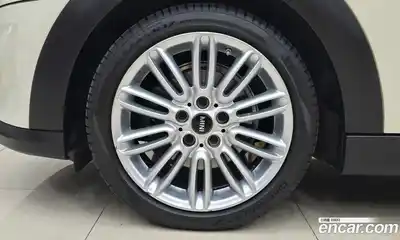 Mini Cooper 2022 1.5 Автомат в Москве № 416856, миниатюра 6