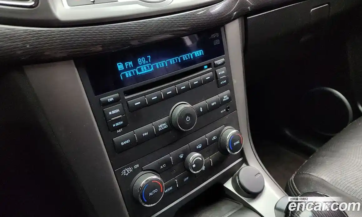 Chevrolet Captiva 2015 2.2 Автомат в Москве № 42128, фото 16