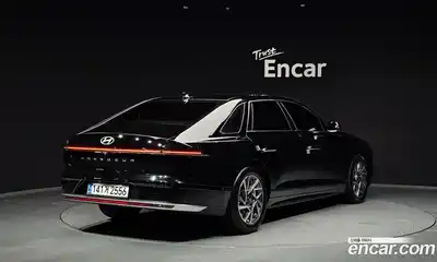 Hyundai Grandeur 2023 3.5 Автомат в Москве № 44629, миниатюра 2