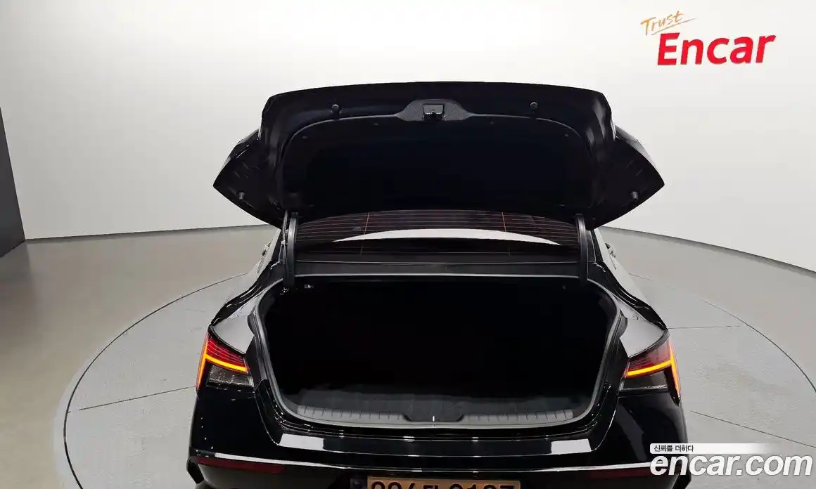 Hyundai Avante 2024 1.6 Автомат в Москве № 49110, фото 14