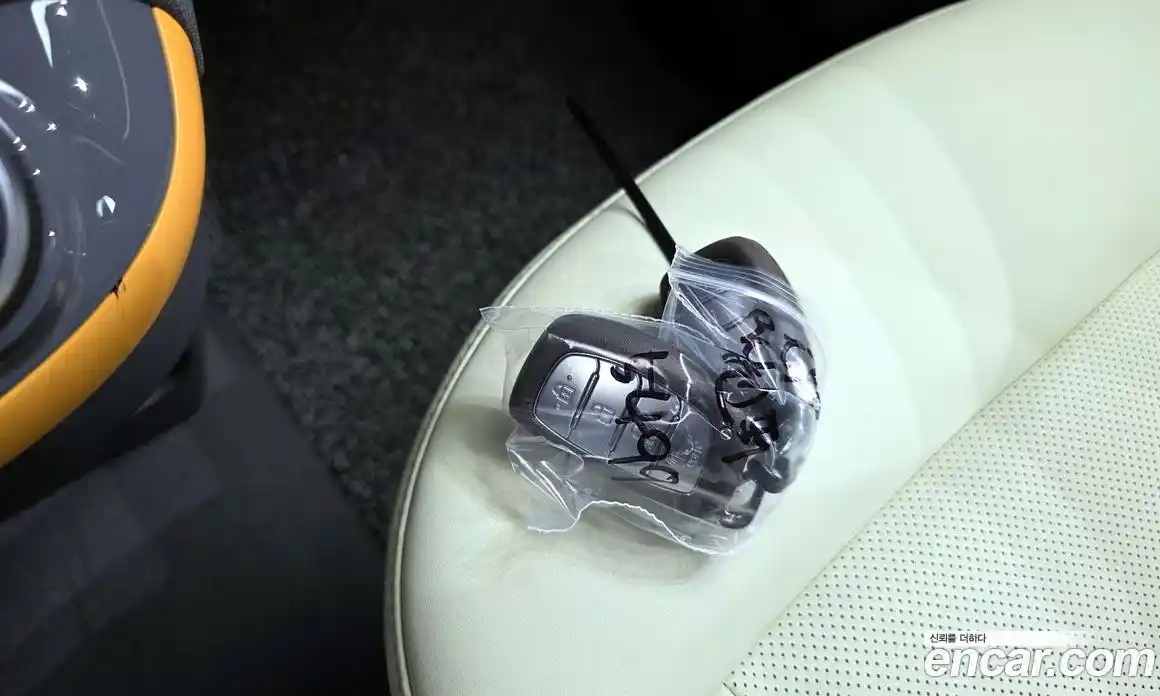 Hyundai Casper 2023 1.0 Автомат в Москве № 49535, фото 17