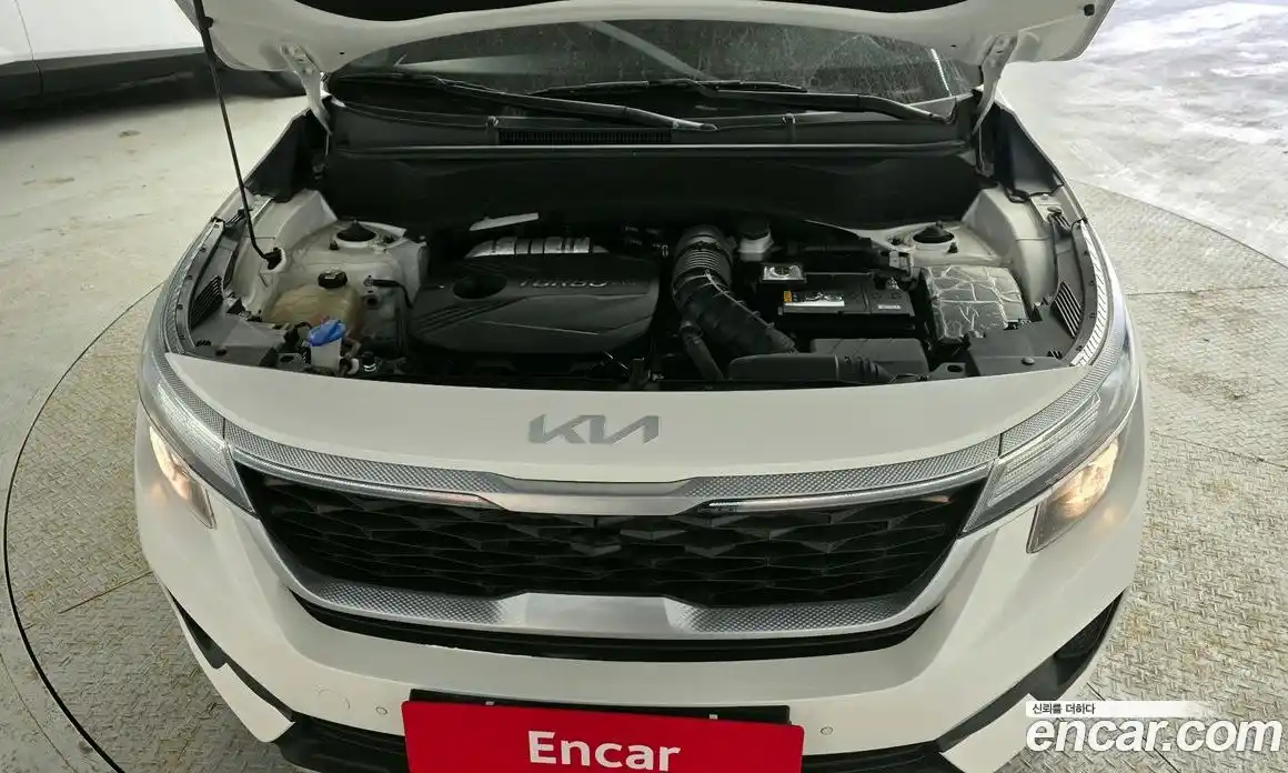 Kia Seltos 2023 1.6 Автомат в Москве № 50612, фото 12