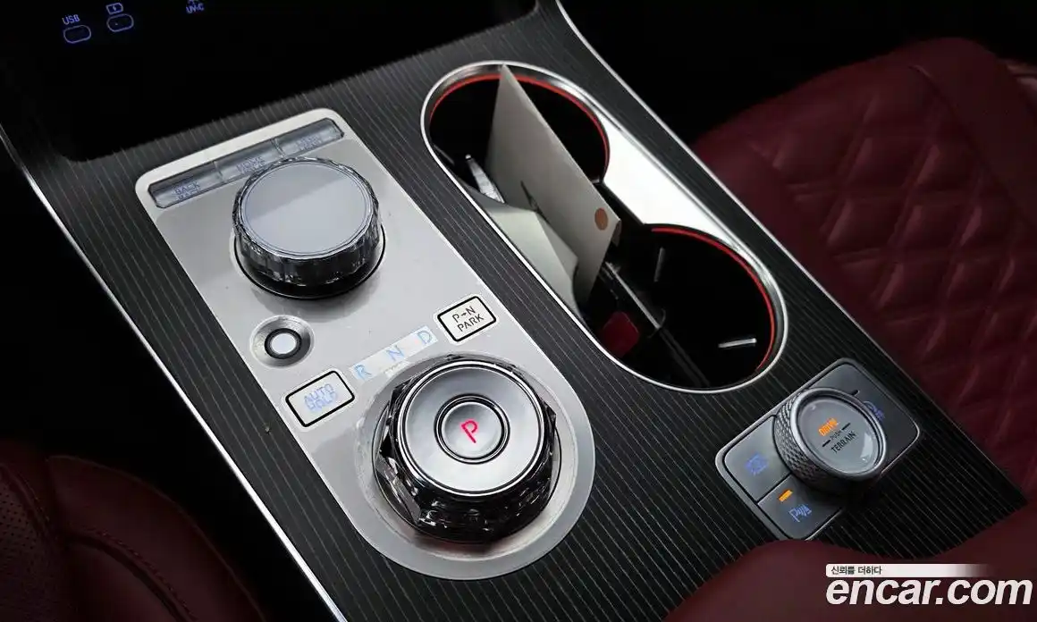 Genesis GV80 2024 2.5 Автомат в Москве № 57886, фото 10