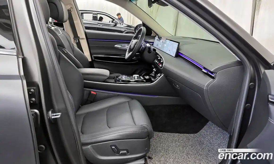 Genesis GV70 2025 2.5 Автомат в Москве № 58076, фото 17