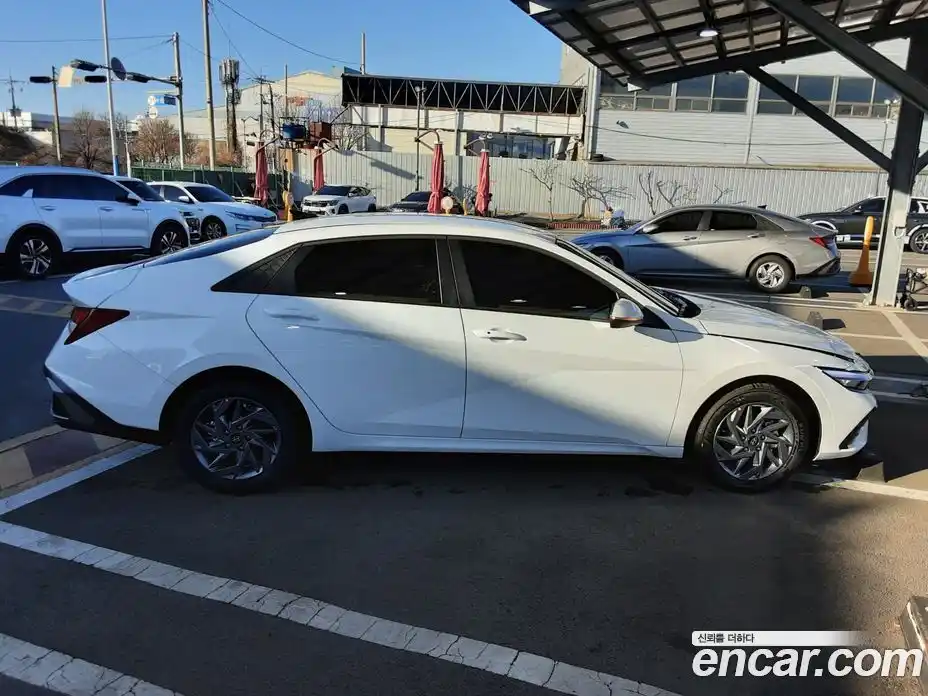 Hyundai Avante 2026 1.6 Автомат в Москве № 5999, фото 11