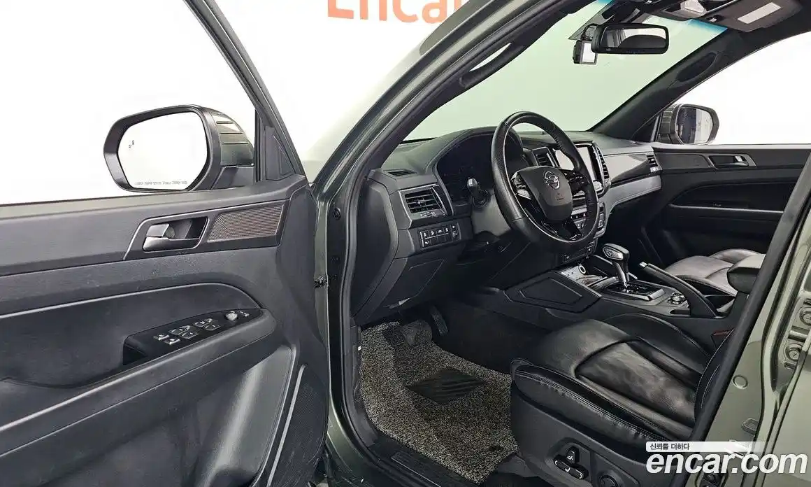 SsangYong Rexton 2022 2.2 Автомат в Москве № 70406, фото 3