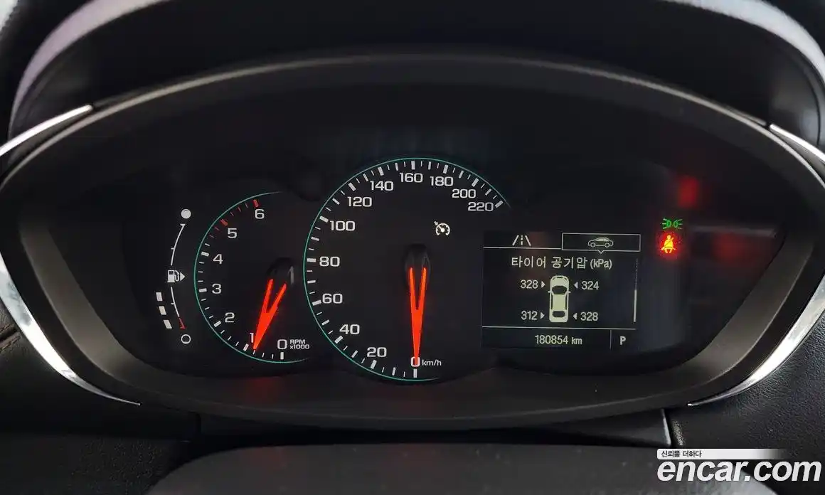 Chevrolet Trax 2017 1.6 Автомат в Москве № 84391, фото 9