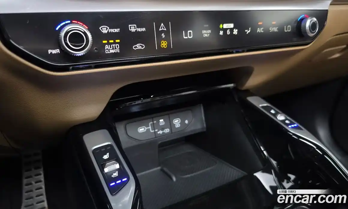 Kia Sorento 2024 1.6 Автомат в Москве № 94921, фото 15