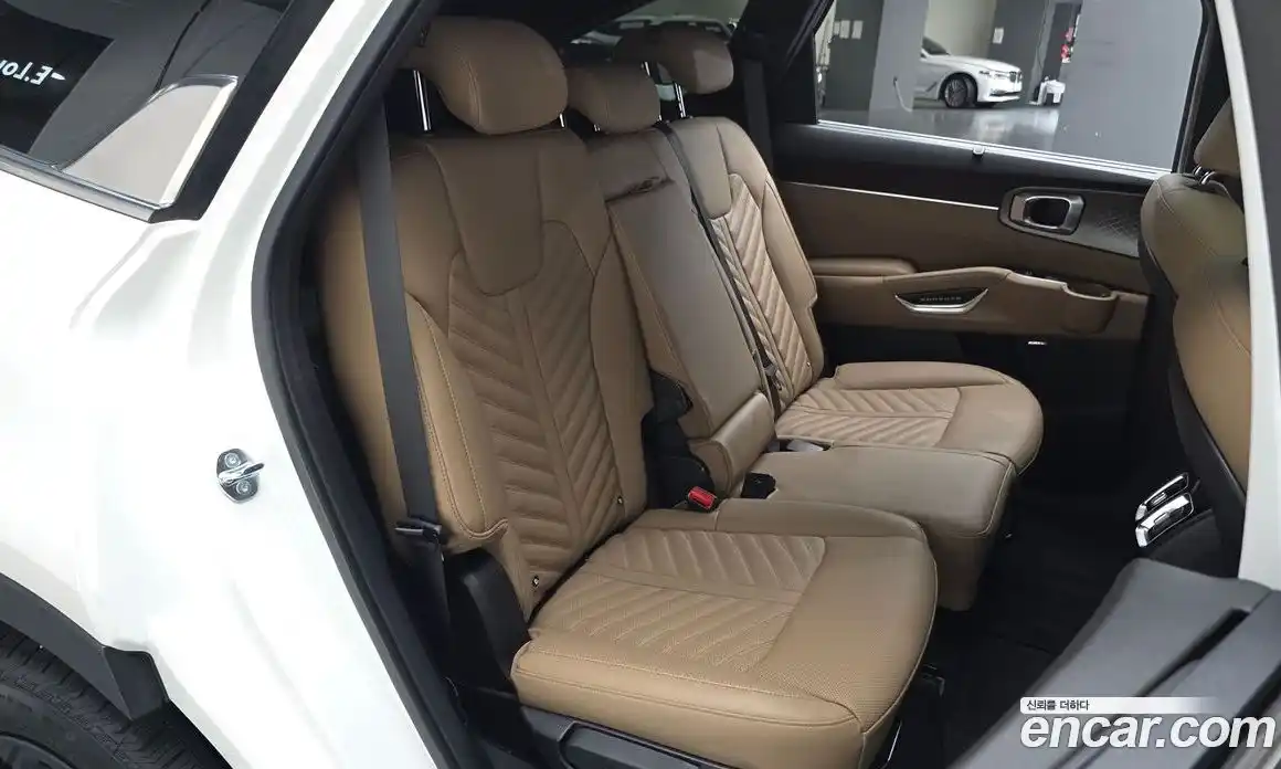 Kia Sorento 2024 1.6 Автомат в Москве № 94921, фото 3