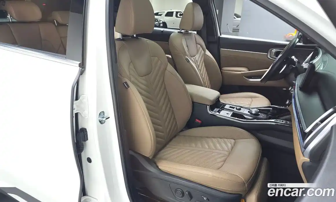 Kia Sorento 2024 1.6 Автомат в Москве № 94921, фото 7