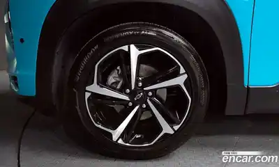 Chevrolet TrailBlazer 2022 1.3 Автомат в Москве № 98530, миниатюра 2