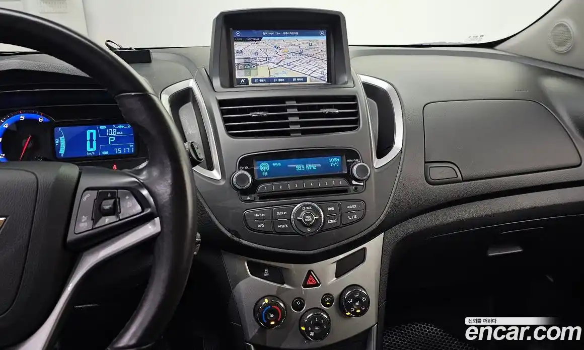 Chevrolet Trax 2016 1.6 Автомат в Москве № 99765, фото 11