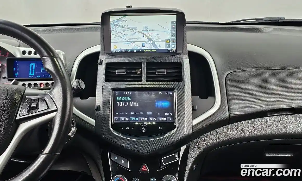 Chevrolet Aveo 2014 1.4 Автомат в Москве № 104963, фото 13