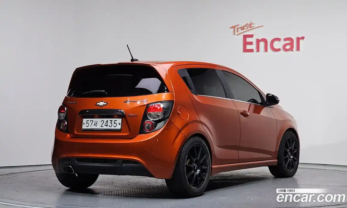 Chevrolet Aveo 2014 1.4 Автомат в Москве № 104963, фото 15