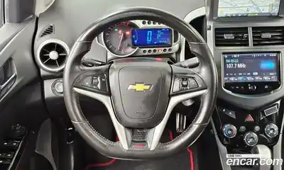 Chevrolet Aveo 2014 1.4 Автомат в Москве № 104963, миниатюра 2