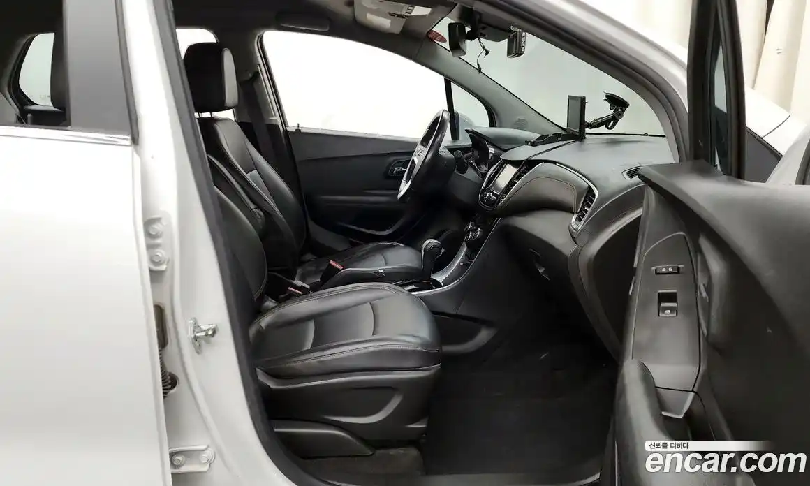 Chevrolet Trax 2018 1.4 Автомат в Москве № 105549, фото 11