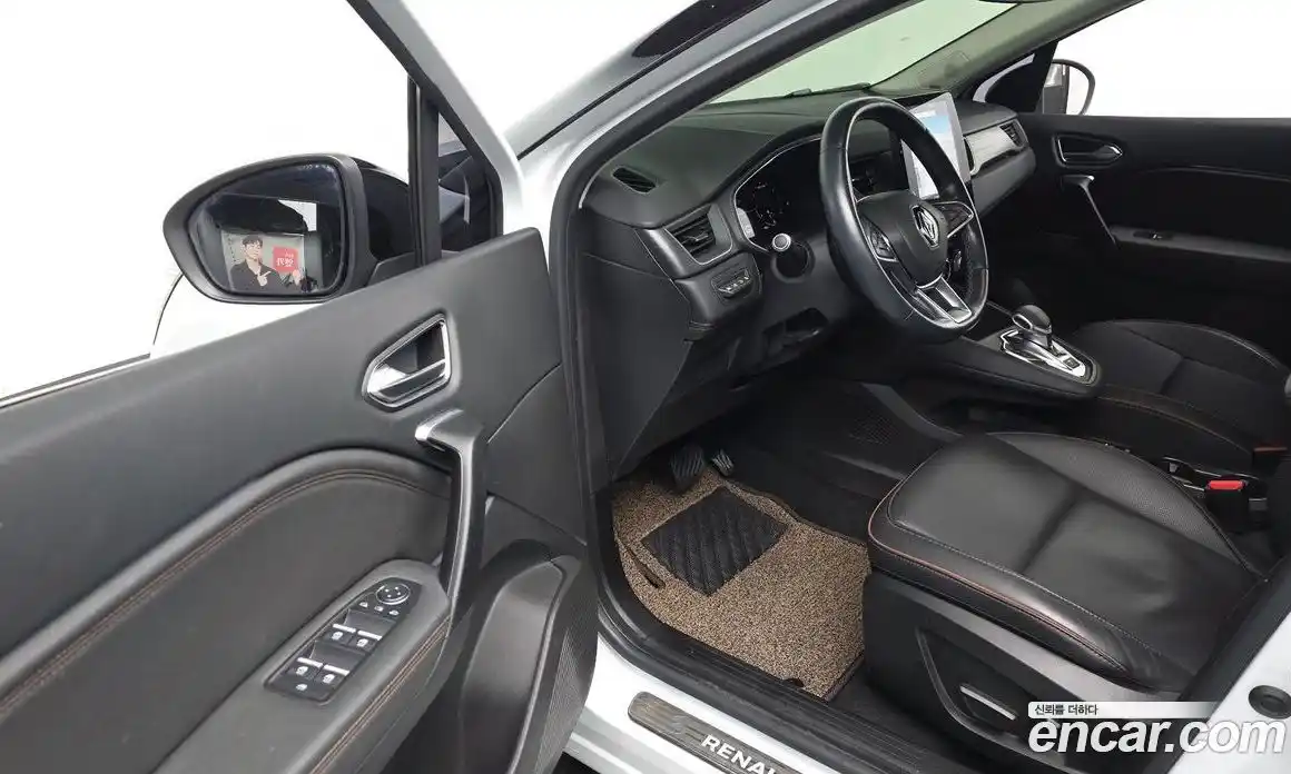 Renault Captur 2020 1.3 Автомат в Москве № 106070, фото 19