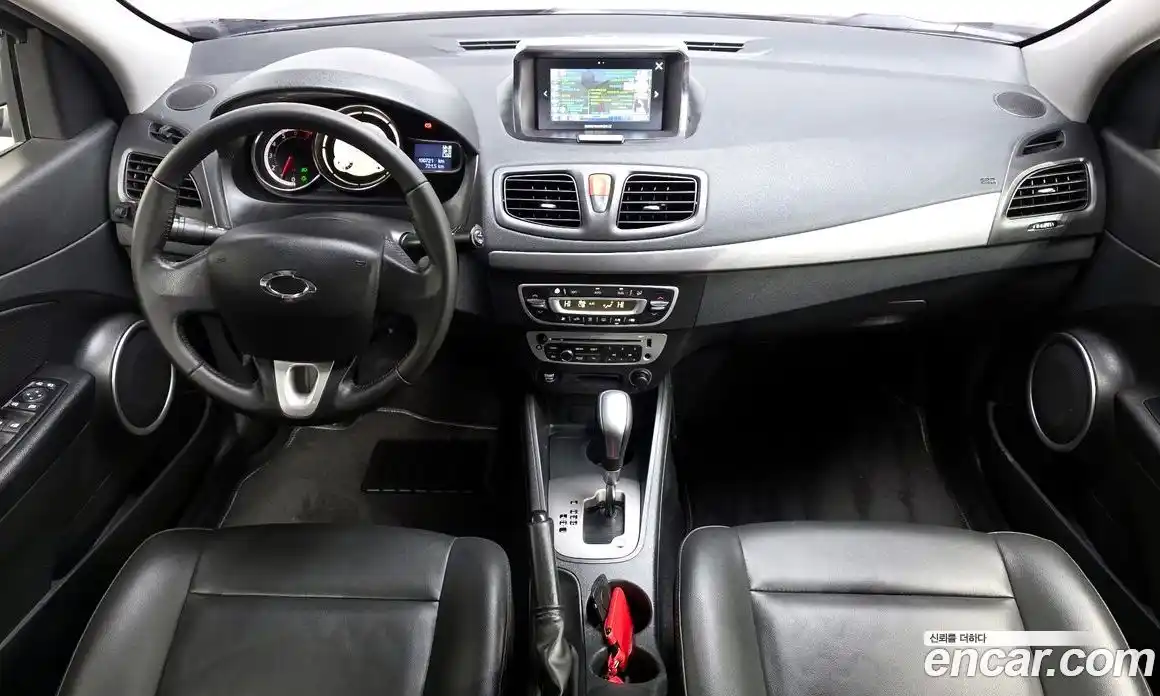 Renault SM3 2017 1.6 Автомат в Москве № 106590, фото 15