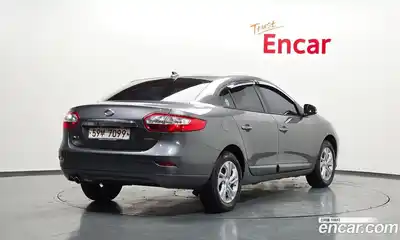 Renault SM3 2017 1.6 Автомат в Москве № 106590, миниатюра 7