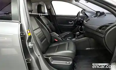 Renault SM3 2017 1.6 Автомат в Москве № 106590, миниатюра 9