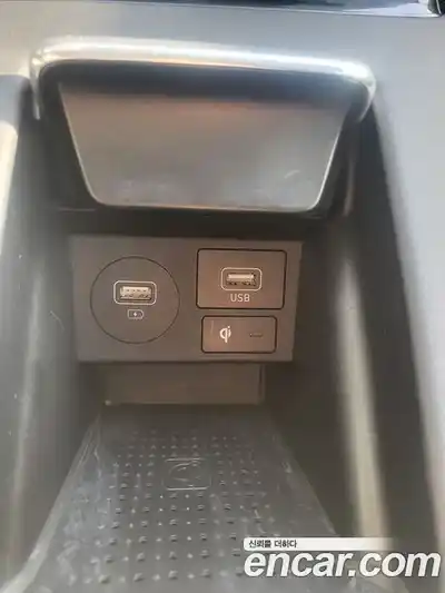 Hyundai Grandeur 2022 3.3 Автомат в Москве № 108467, миниатюра 11